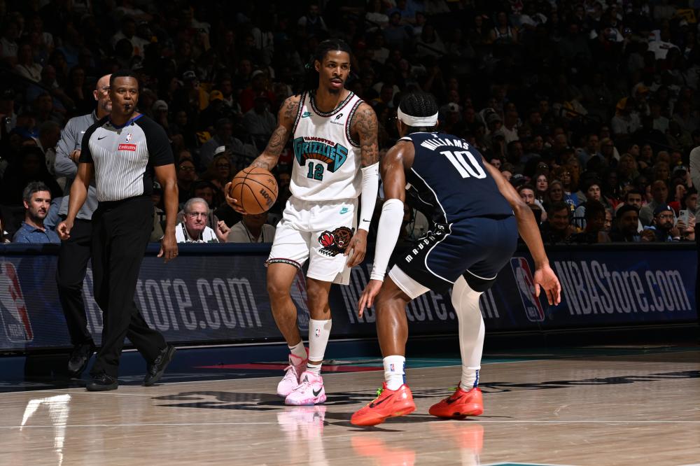 积极配合医 积极配合医