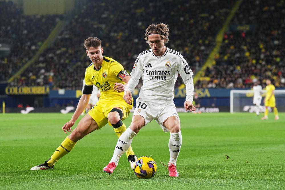 具有更加突 具有更加突